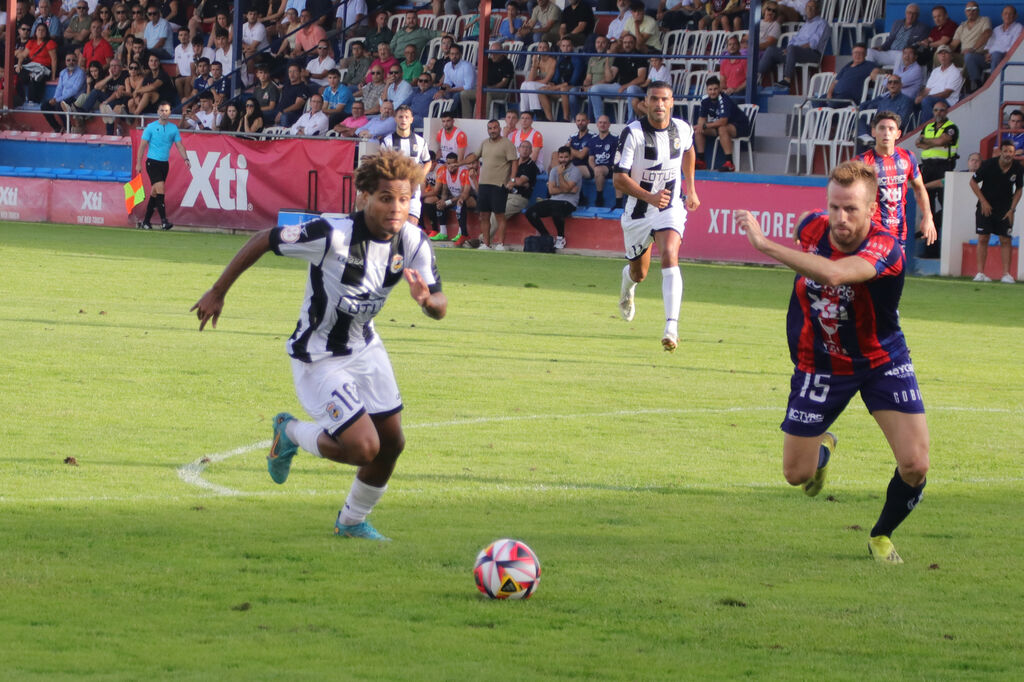 Las fotos del Yeclano Deportivo-Balona (0-0)