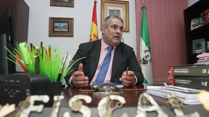 Juan Cisneros, en su despacho.