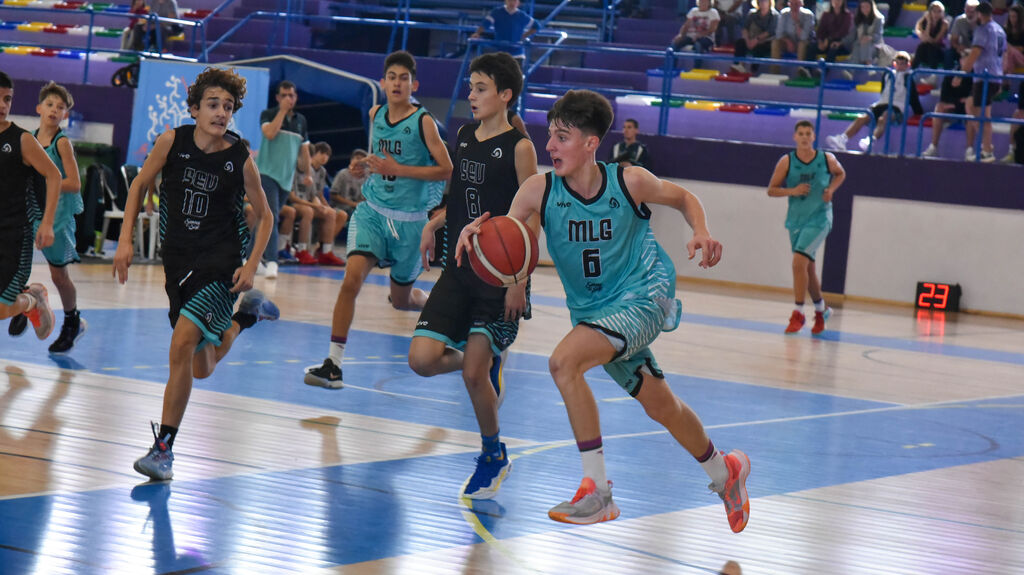 Las fotos de la tercera jornada del Andaluz infantil masculino de baloncesto en La L&iacute;nea