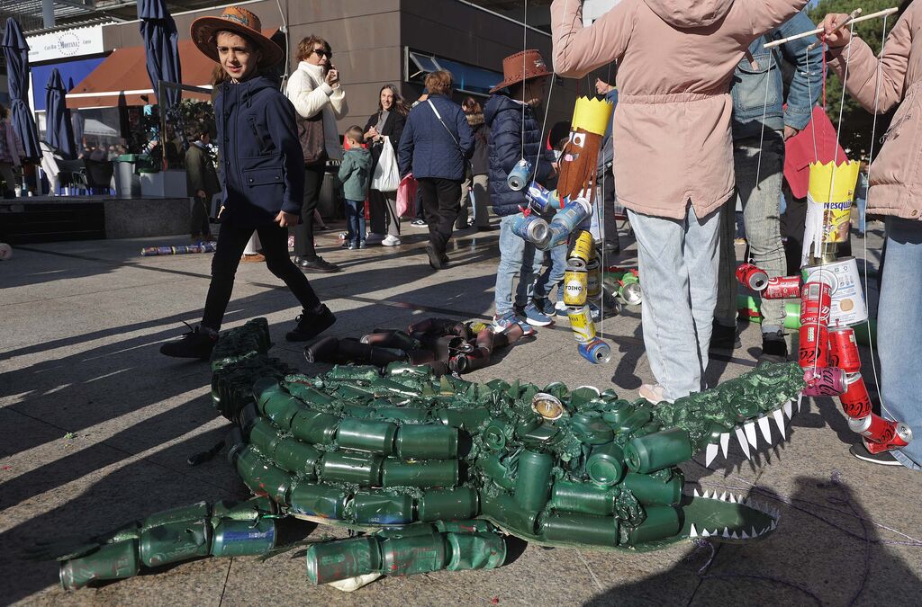 Fotos del arrastre de latas en Algeciras