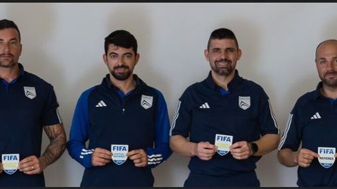 Los cuatro árbitros internacionales de Gibraltar