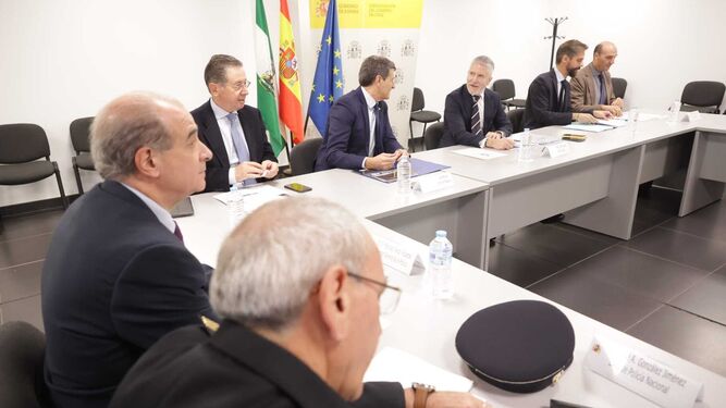 El ministro del Interior, Fernando Grande-Marlaska, durante la reunión de coordinación del Plan Especial de Seguridad.