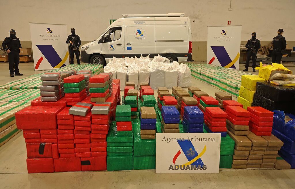 Im&aacute;genes de las ocho toneladas de coca&iacute;na  intervenidas en el puerto de Algeciras