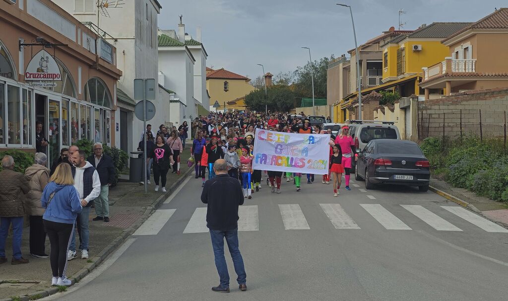 El pasacalles de carnaval del CEIP San Garc&iacute;a de Algeciras, en im&aacute;genes