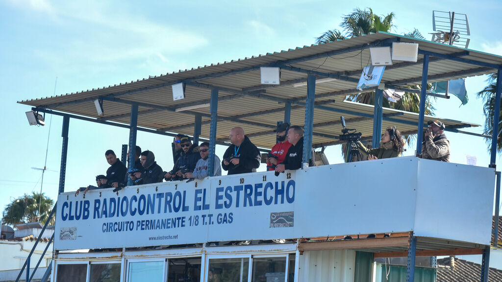 Las fotos del Campeonato Andaluz de coches de radio control en el circuito RC 'El Estrecho' en San Roque