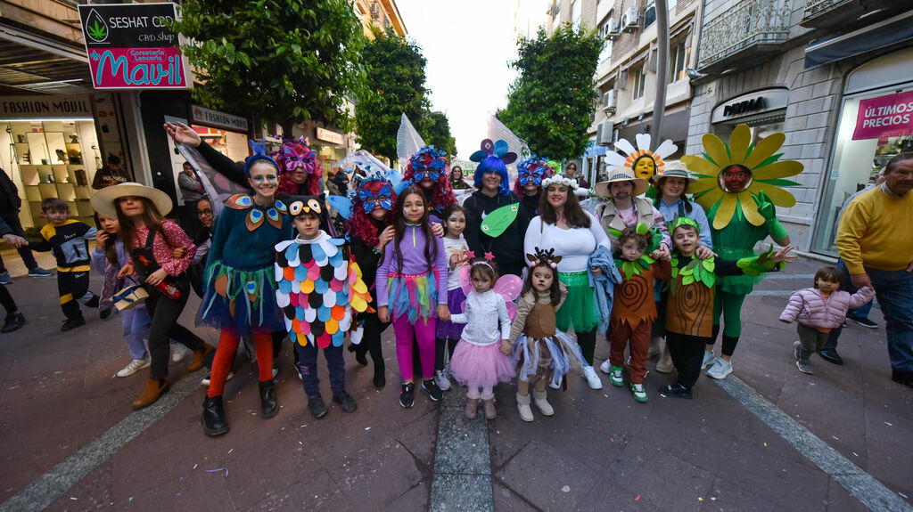 Las fotos del primer pasacalles escolar del Carnaval Especial