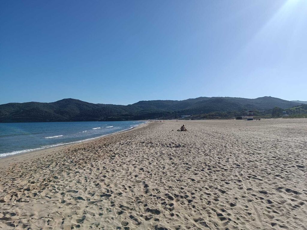 Playa de Getares un d&iacute;a de invierno