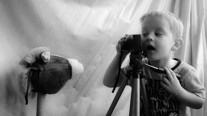 Taller "La magia de la fotografía", una oportunidad para que los peques aprendan a utilizar una cámara en Punta Carnero