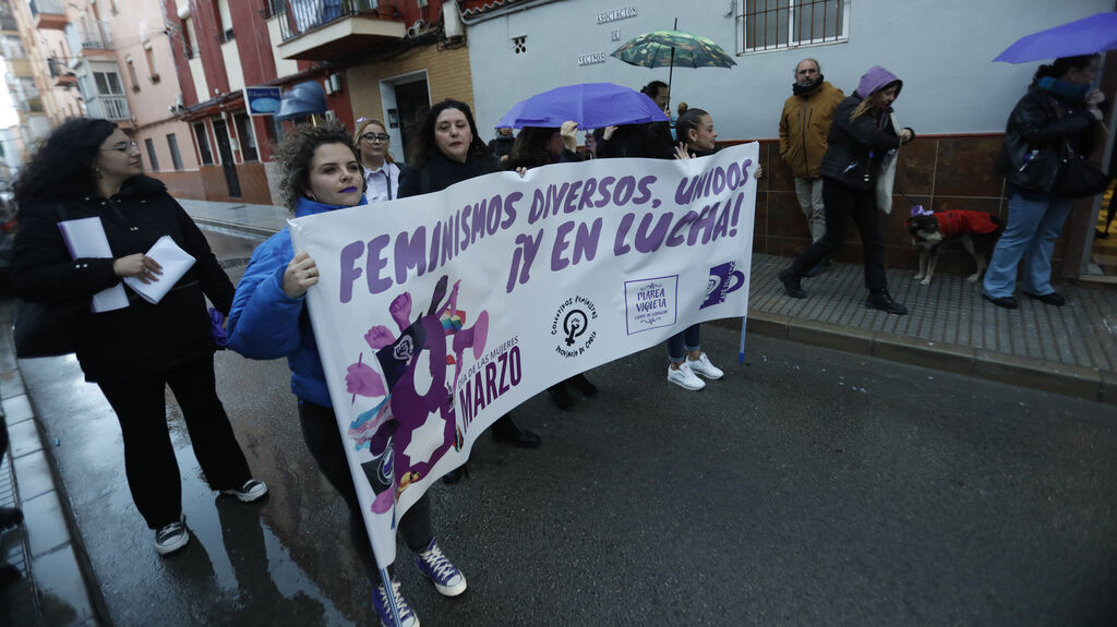 Las fotos de la marcha del D&iacute;a de la Mujer en La L&iacute;nea