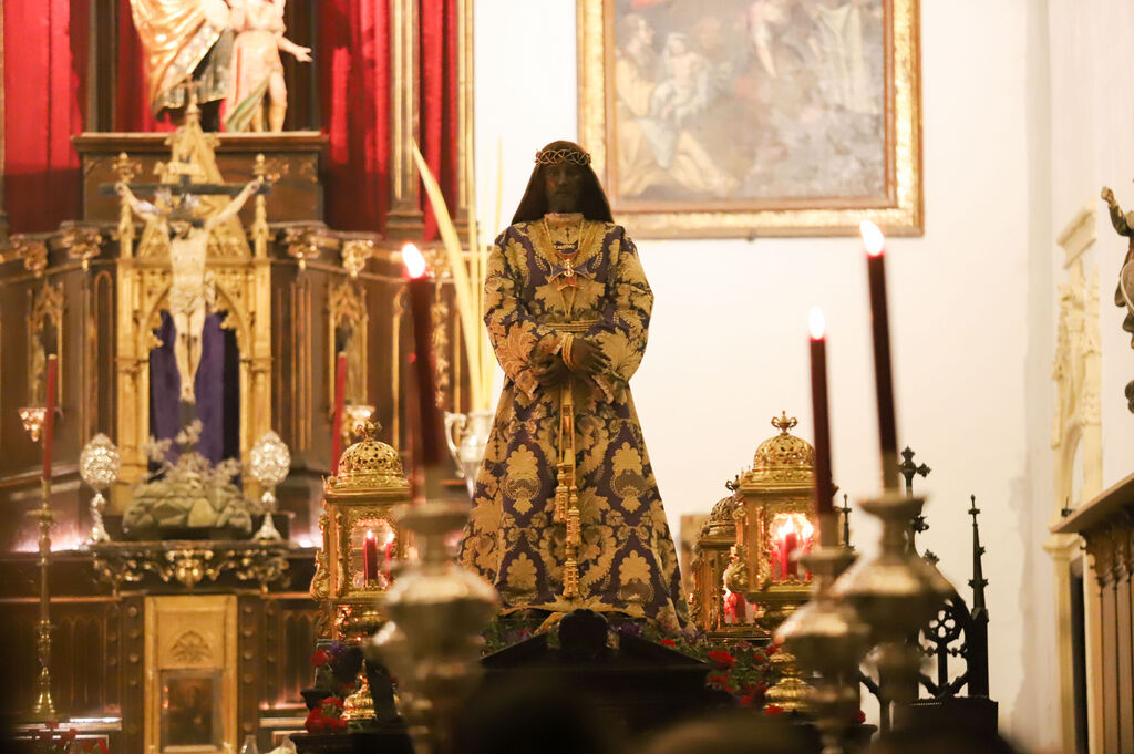 Fotos del Domingo de Ramos en Tarifa: La Borriquita, Medinaceli y La Virgen de la Esperanza