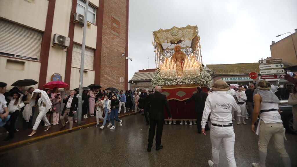 Fotos del Domingo de Ramos en La L&iacute;nea: La Borriquita y Flagelaci&oacute;n