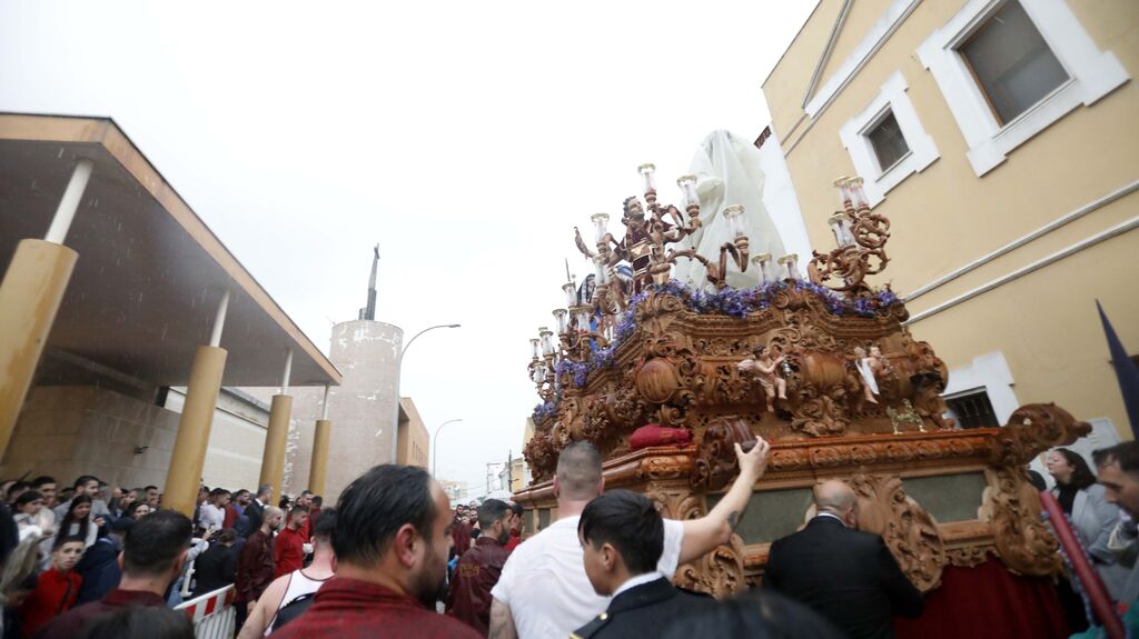 Fotos del Domingo de Ramos en La L&iacute;nea: La Borriquita y Flagelaci&oacute;n