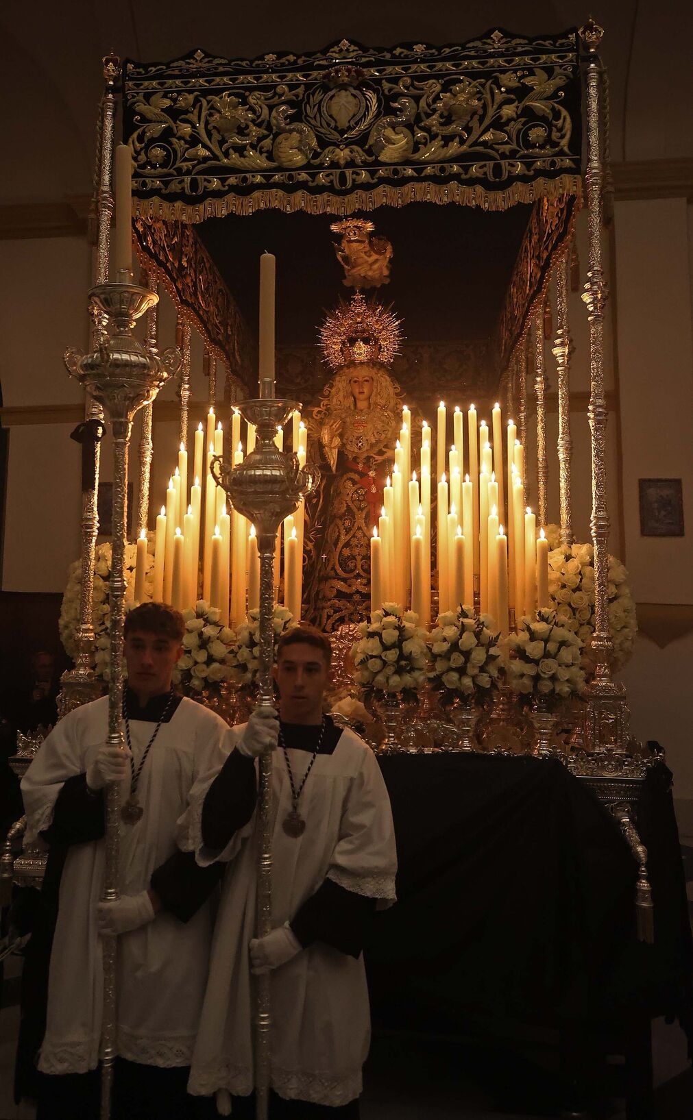 Fotos del Viernes Santo en Algeciras: Misericordia y Santo Entierro